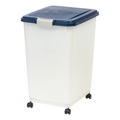 IRIS USA Airtight Pet Food Container With Casters, Navy 8 IRIS USA Airtight Pet Food Container With Casters, Navy - Image 8