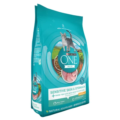 Purina ONE Sensitive Skin & Stomach Adult Premium Turkey Flavor Dry Cat Food 3 Purina ONE Sensitive Skin & Stomach Adult Premium Turkey Flavor Dry Cat Food - Image 3