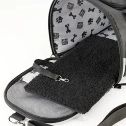 Patented Pet Carrier Plus 7 Patented Pet Carrier Plus -PawHut Store GUEST 061b41fc 705c 4e60 8333 80d1907b020c