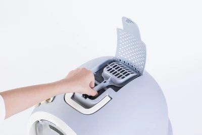 PawsMark Fully Enclosed Hooded Litter Pan With Front Entry Odor Close Door, Cat Litter Scoop Included 6 PawsMark Fully Enclosed Hooded Litter Pan With Front Entry Odor Close Door, Cat Litter Scoop Included - Image 6