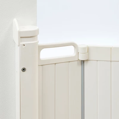Scandinavian Pet Design Guard Me Retractable 22" To 36" Pet Safety Gate, White (2 Pack) 5 Scandinavian Pet Design Guard Me Retractable 22" To 36" Pet Safety Gate, White (2 Pack) - Image 5