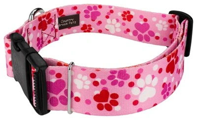 Country Brook Petz 1 1/2 Inch Deluxe Puppy Love Dog Collar 1 Country Brook Petz 1 1/2 Inch Deluxe Puppy Love Dog Collar