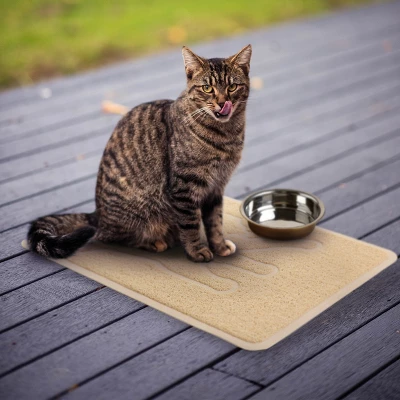 Gibson Everyday Pet Elements 18.5 X 13.78 Inch Cat Silhouette Placemat In Tan 4 Gibson Everyday Pet Elements 18.5 X 13.78 Inch Cat Silhouette Placemat In Tan - Image 4