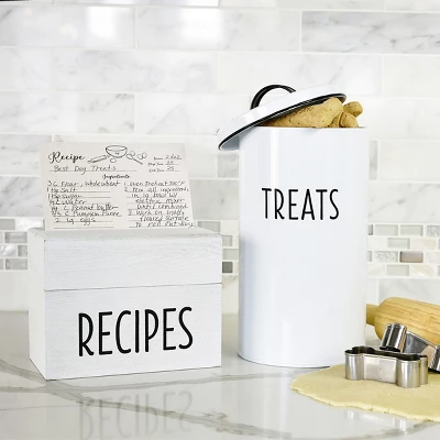 Outshine Co White Farmhouse Cat And Dog Treat Container With 2 Dog Bone Cookie Cutters 5 Outshine Co White Farmhouse Cat And Dog Treat Container With 2 Dog Bone Cookie Cutters - Image 5