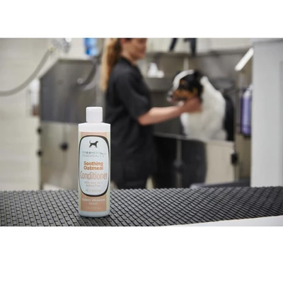 Groomer Essentials Oatmeal Conditioner - 16 Oz 6 Groomer Essentials Oatmeal Conditioner - 16 Oz - Image 6